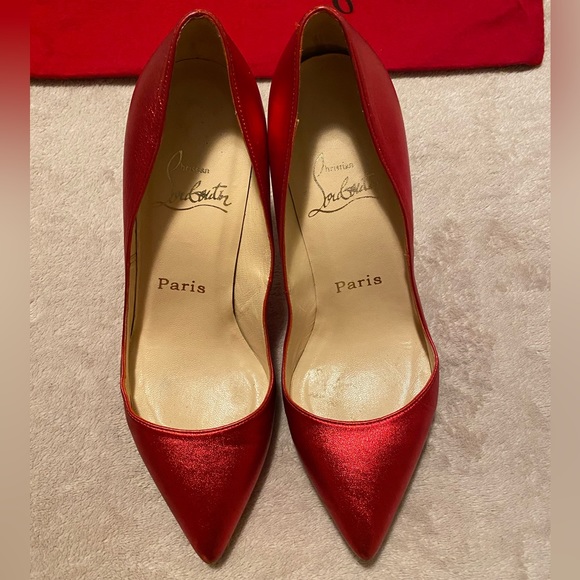 Christian Louboutin heels - Picture 2 of 8